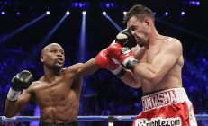 九游体育直播-赛道与球场，速度与团队的双重奏