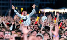 九游游戏-竞技比拼，欧洲杯激烈角逐令人期待的简单介绍