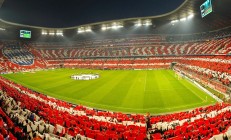 九游APP-范戴克一柱擎天刷新纪录，希腊铁血军团完胜马赛的战术启示