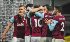 九游娱乐网页-关于伯恩利主场大胜埃弗顿，豪取三分的信息