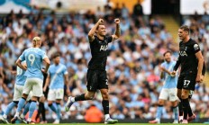 九游娱乐网页-包含热刺大将受伤离场，球队战绩或将受到影响的词条