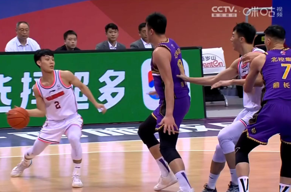 广东队主场迎战北控男篮，胜负难料