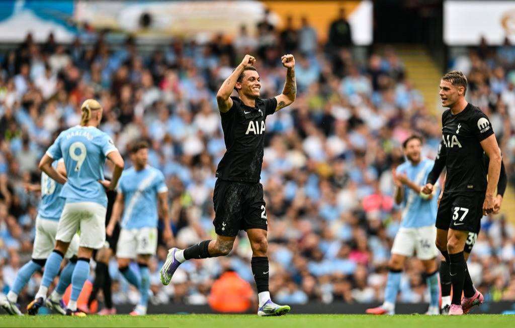 包含热刺大将受伤离场，球队战绩或将受到影响的词条