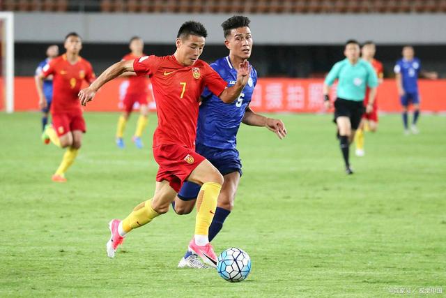 关于冠病肺新发现，意大利国家队多名球员确诊的信息