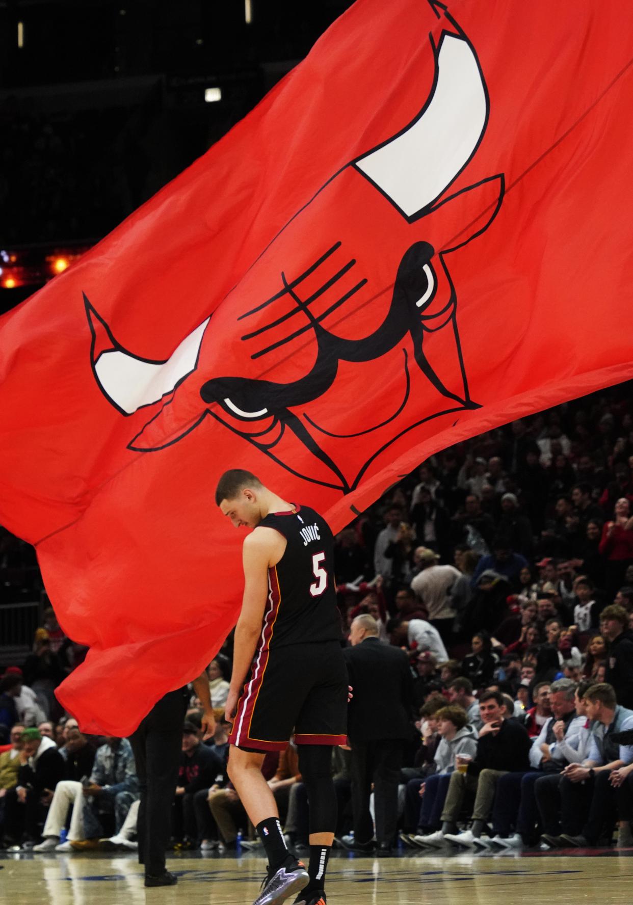 公牛后卫成为联盟最强球员之一，备受关注