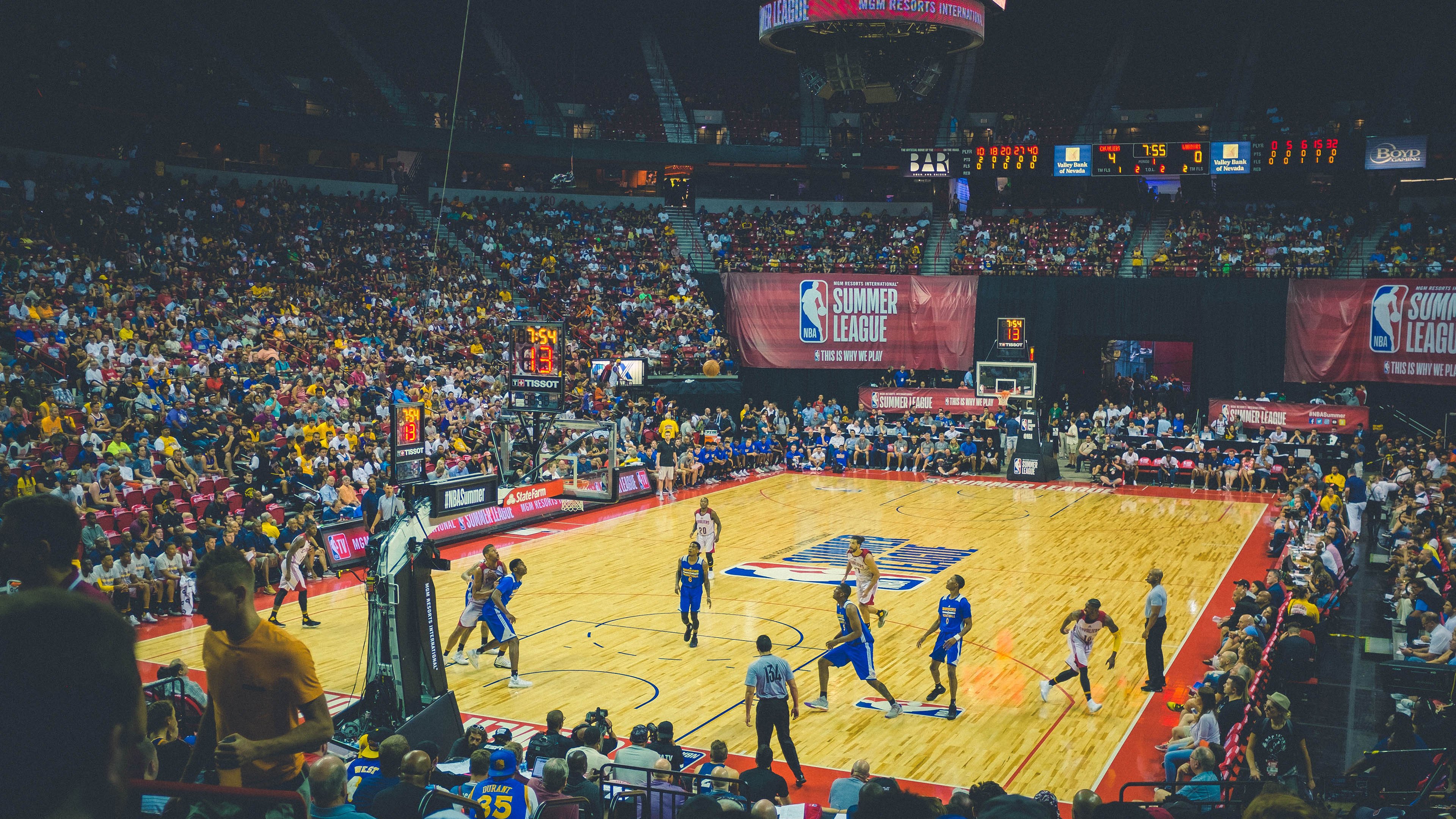 塞维利亚绝境逢生，德布劳内终场救主