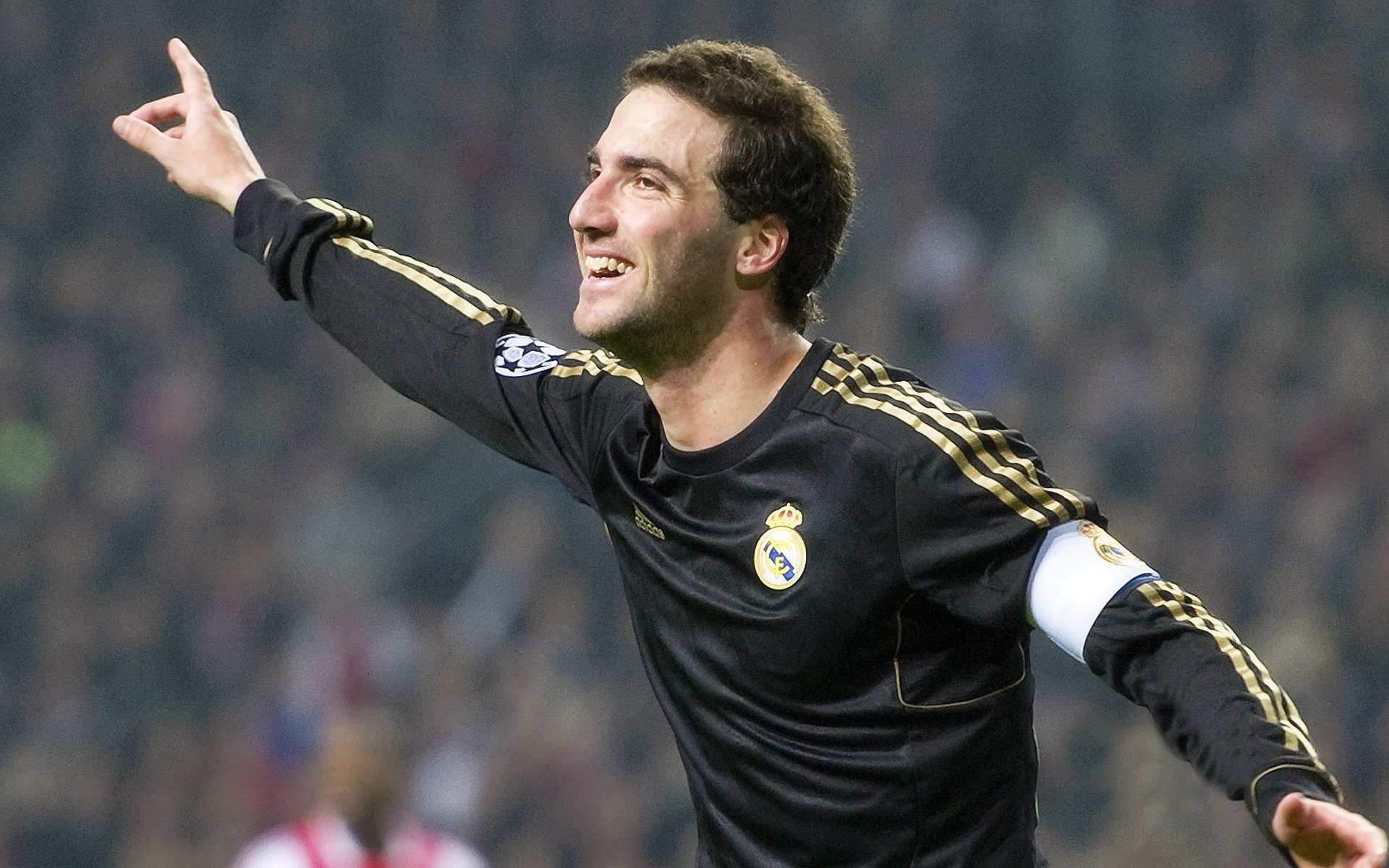 莫德里奇，绿茵场上的关键先生，导演韩国奇迹速胜西班牙