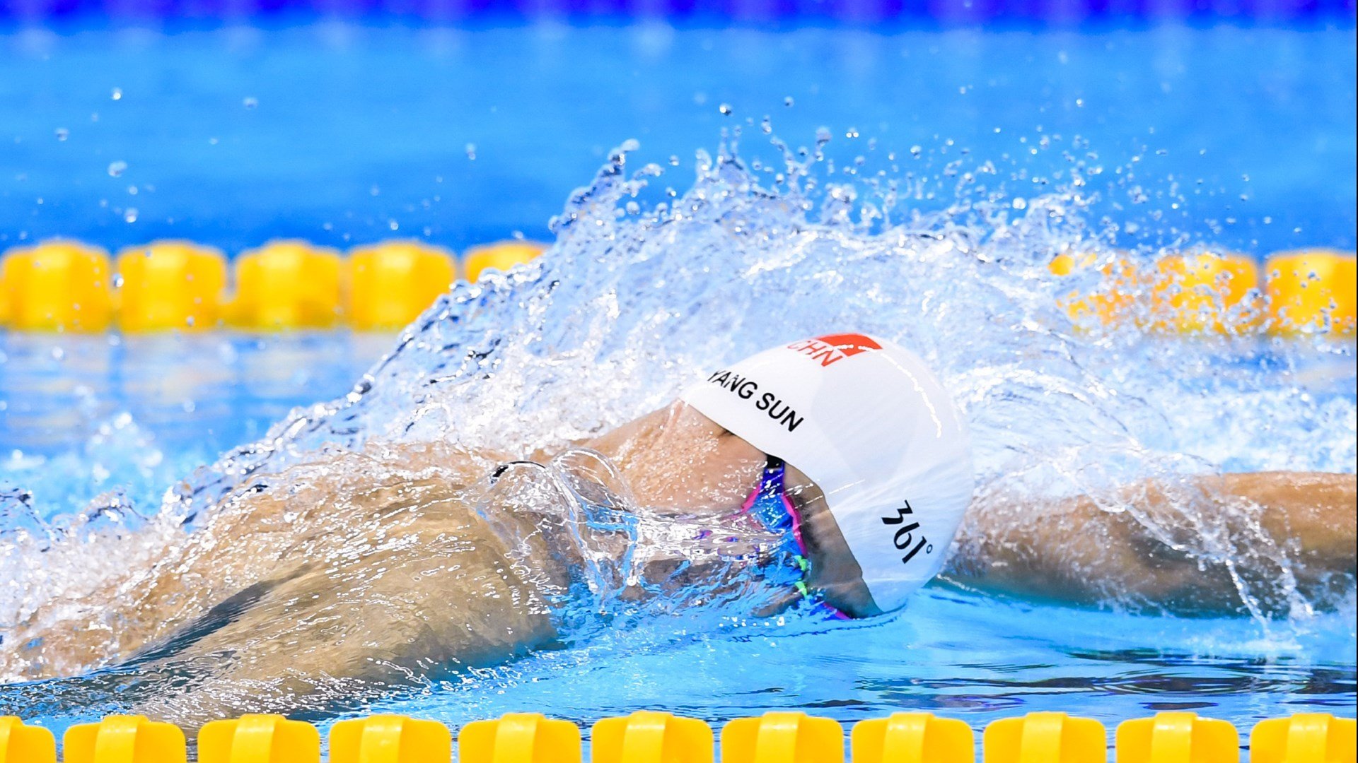 抢七之夜，压力熔炉中绽放的拉亚