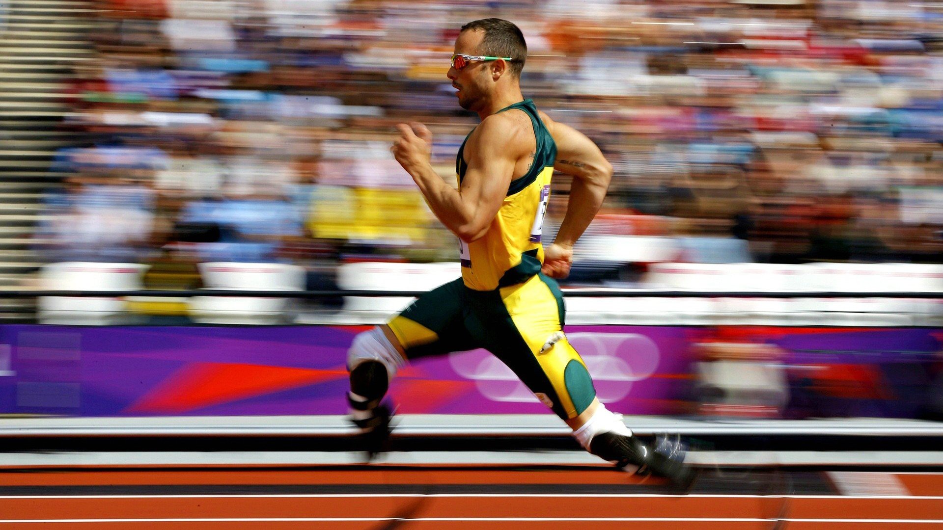 孤岛与齿轮—当智利的铜墙铁壁锁住绿茵，格列兹曼在F1的赛道上独自转动世界